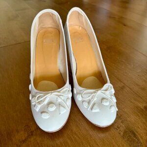 White Leather Pumps Heels Retro Looking Made in Spain size 40